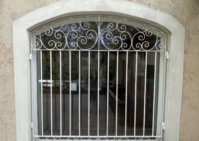 Remplacement fenêtre fixe arc surbaissé Montpellier