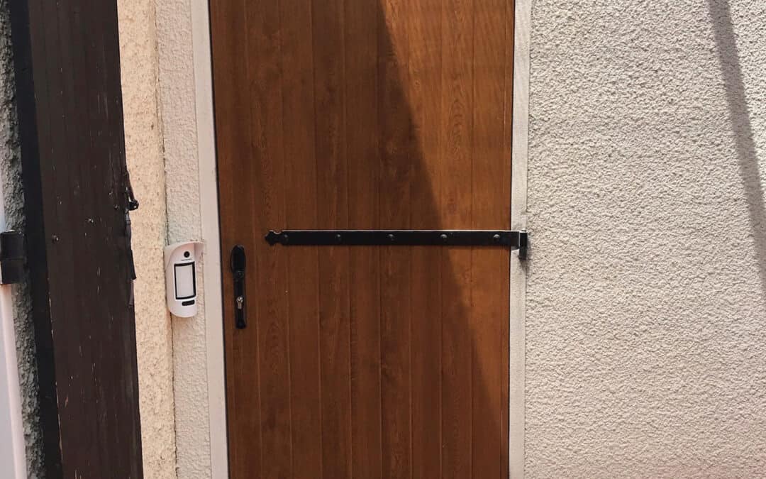 Remplacement volet battant bois à Beaulieu 34