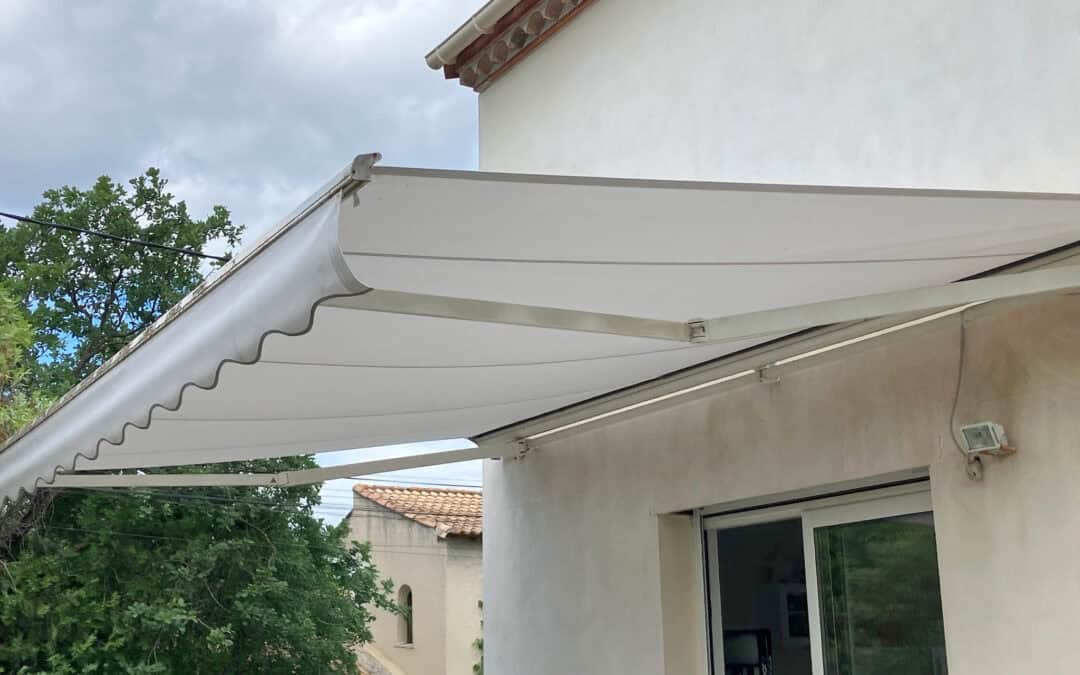 Remplacement d’une toile de store banne à Montpellier
