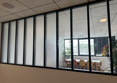 Pose de films dépolis translucides Montpellier